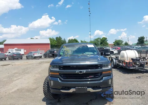2017 Chevrolet Silverado 1500 2Lt from USA, damaged, VIN 3GCUKREC1HG215526